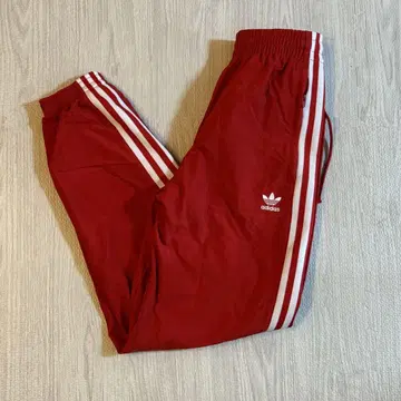 아디다스 레드 조거 팬츠 S