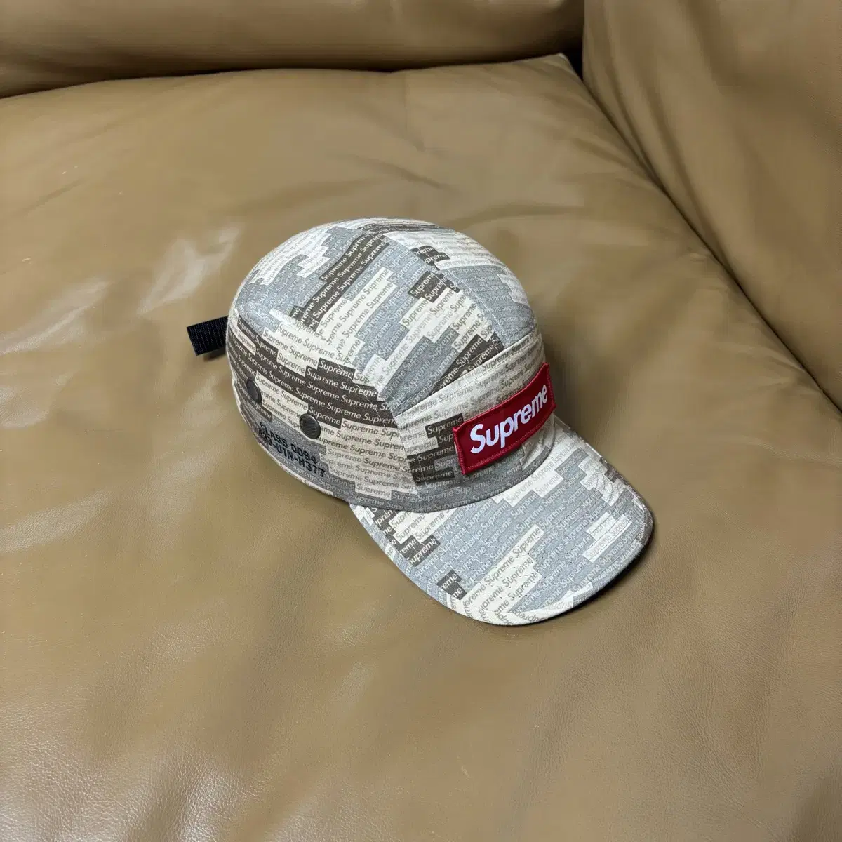 Supreme 슈프림 21ss 밀리터리 카모 탄 캠프캡 모자 (Camo)