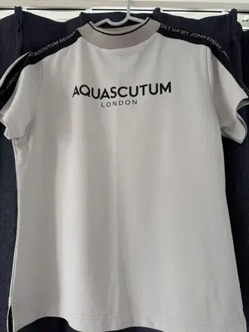AQUASCUTUM 그레이 반팔 티셔츠