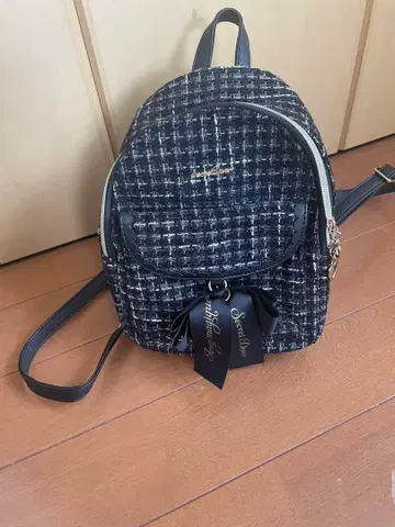 secretDoor 트위드 백팩