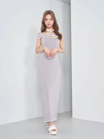 Darich 파이핑 컷 리본 롱 원피스 그레이 다리치