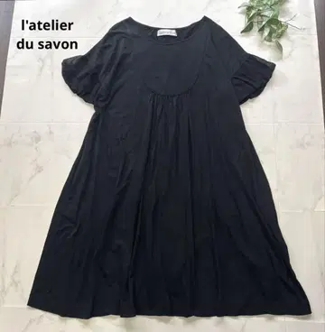 l'atelier du savon A 라인 볼륨 소매 원피스 블랙