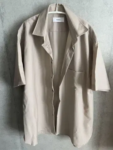 marka 반팔 셔츠 베이지