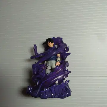 NARUTO 우치 사스케 피규어