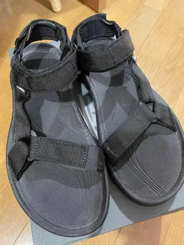Teva 블랙 스포츠 샌들 테바 샌들
