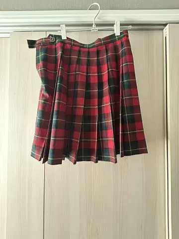 카미무라 학원 빨간색 스커트 w 75 L 51