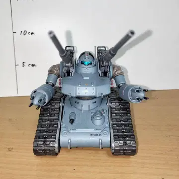 HG 1/144 건탱크 초기형 페인팅 완성품 건담 프라모델 지오리진 건담
