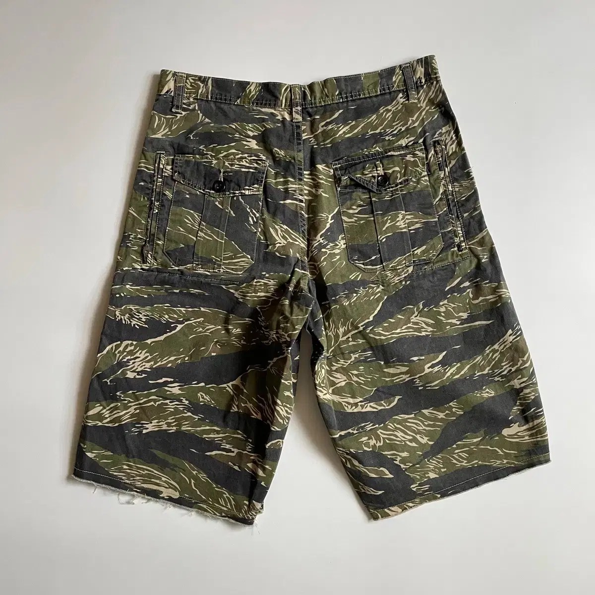2000s Stussy Tiger Camo Shorts | Bunjang Global