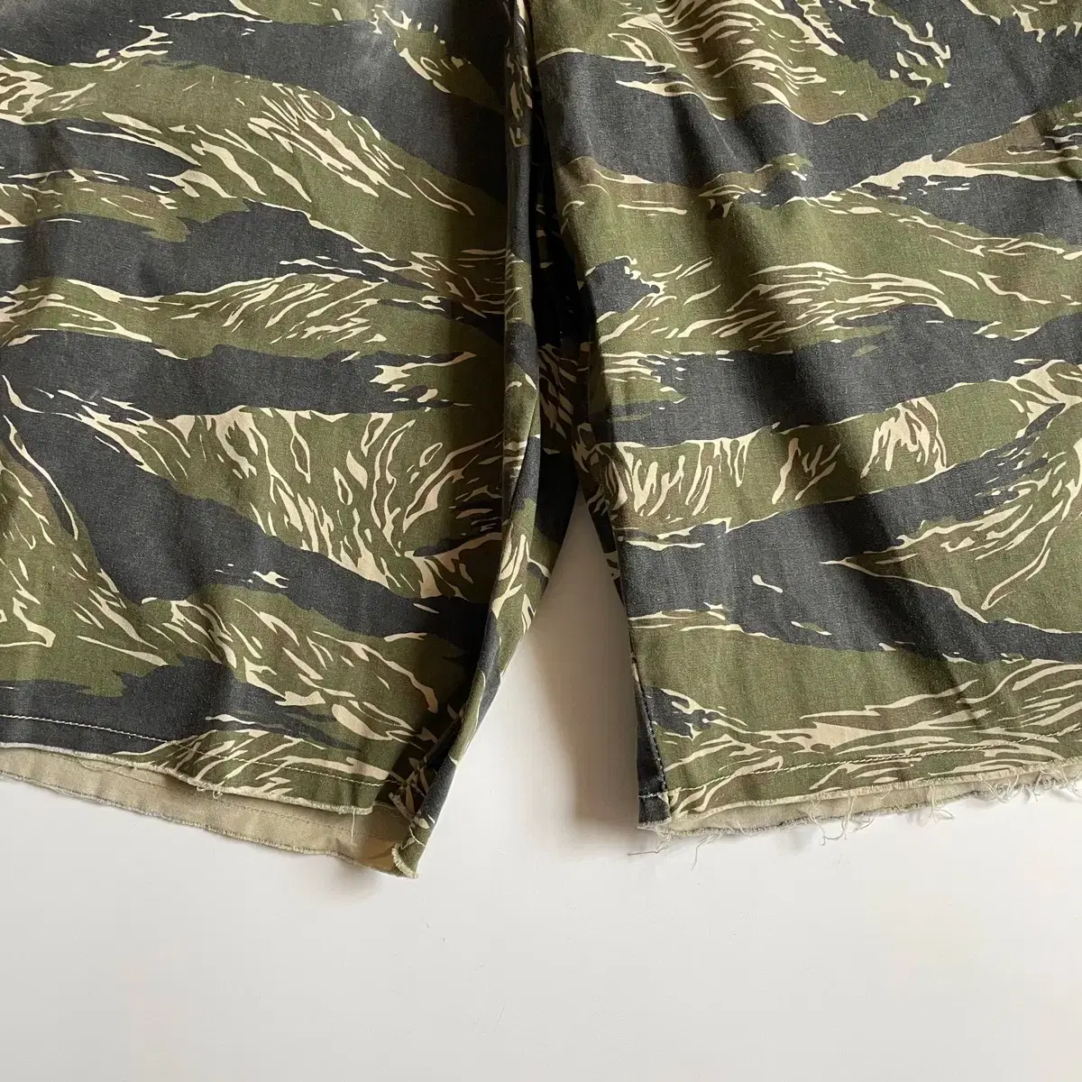 2000s Stussy Tiger Camo Shorts | Bunjang Global
