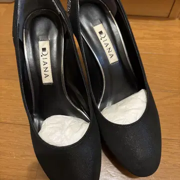 DIANA 블랙 글리터 하이힐 23cm