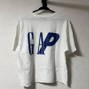 팔라스 GAP 콜라보 티셔츠