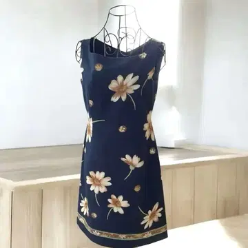엠즈 그레이시] 꽃무늬 원피스 네이비 계열 사이즈 9 M'S GRACY