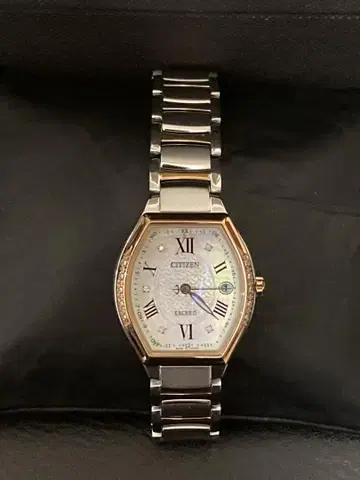 시티즌 손목시계 엑시드 쉘 다이아 한정판 모델 ES9384-50W