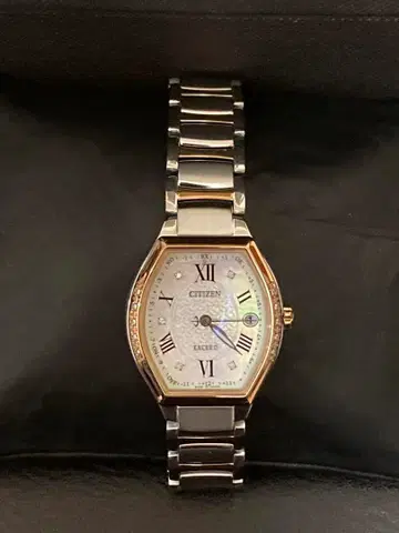 시티즌 손목시계 엑시드 쉘 다이아 한정판 모델 ES9384-50W