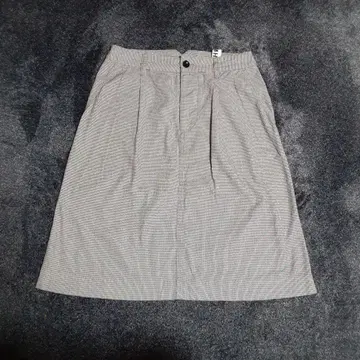 MHL. 그레이 미디 스커트