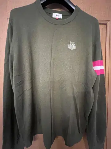 WAAC 스웨터