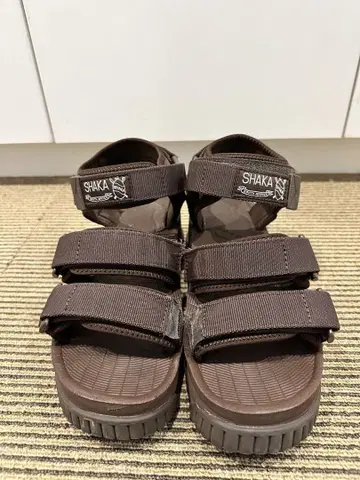 SHAKA NEO BUNGY [브라운]