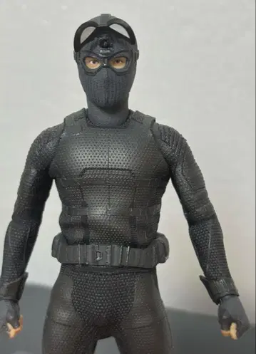 메즈코 한정판 스파이더맨 스텔스 수트 Mezco Toyz One:12