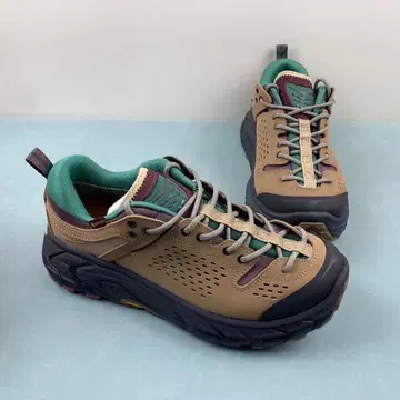 호카오네오네 BODEGA tor ultra low 보데가 28