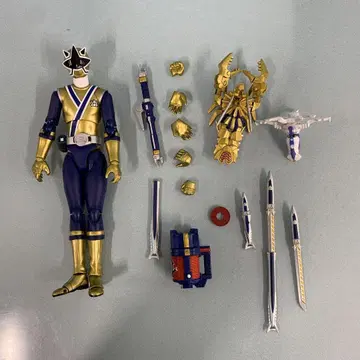 S.H.Figuarts 신켄 골드 '사무라이 전대 신켄저'
