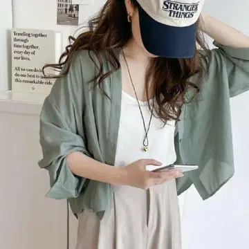 미사용 새상품 클래식 엘프 시어 짧은 드레이프감 블라우스 블루 그레이 S