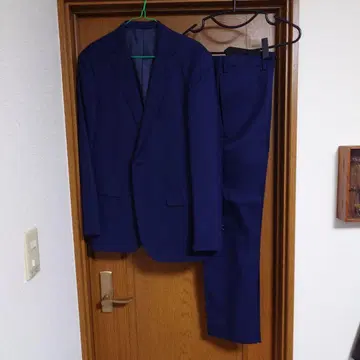 유나이티드 애로우즈 수트