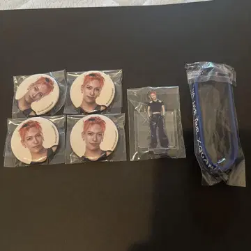 INI XQUARE 가챠 이케자키 리토 아크릴 스탠드 캔뱃지 라바방