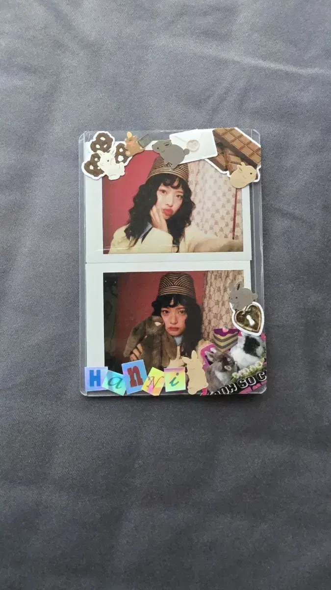 New Jeans Hanni Autographed Polaroid