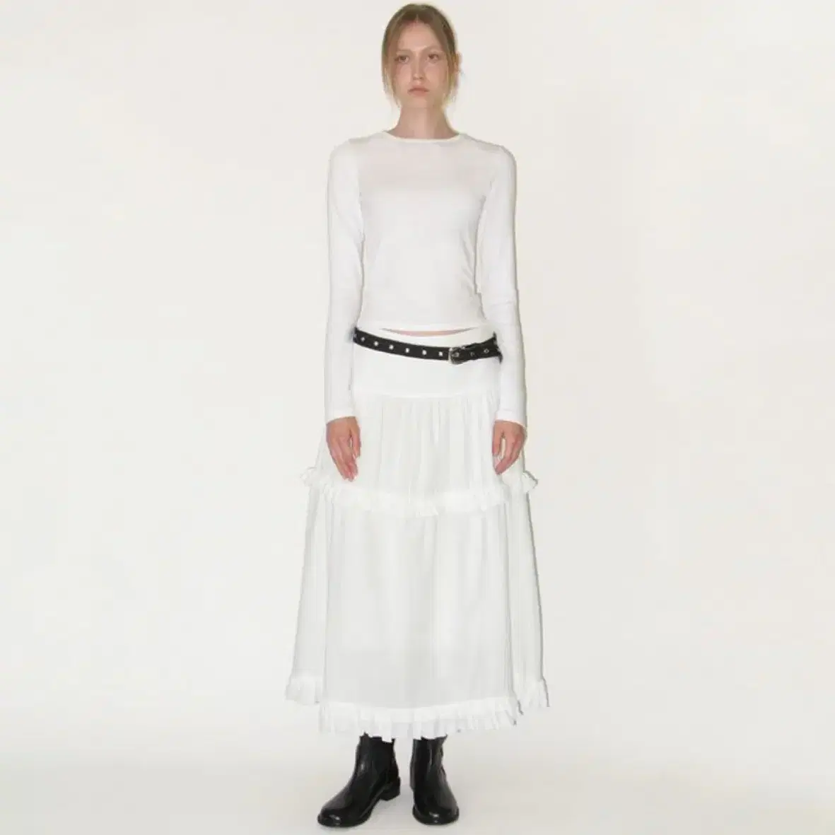 【SUNBURN PROJECT】Frill Maxi Skirt★韓国人気★追跡付 Sunburn Project Frill Maxi Skirt White S #썬번프로젝트