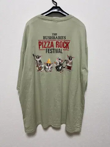 PIZZA ROCK FES 피자 락 페스티벌 빅 실루엣 티셔츠