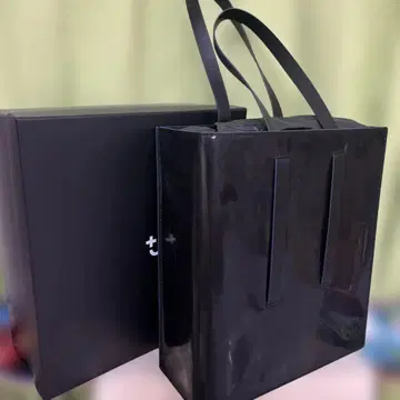 유니클로 플러스 j 가죽 토트백 새상품