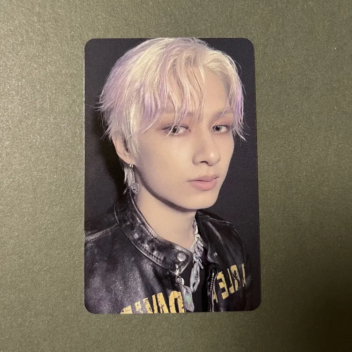 세븐틴 더현대 위드뮤 럭드 준