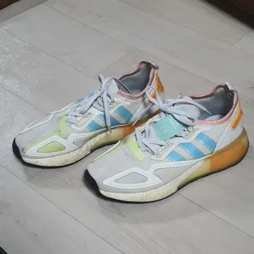 아디다스 ZX 2K 부스트 운동화 235 | 브랜드 중고거래 플랫폼