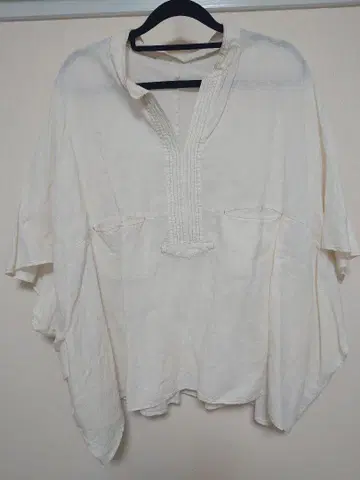 nest Robe 아이보리 풀오버 반팔 셔츠