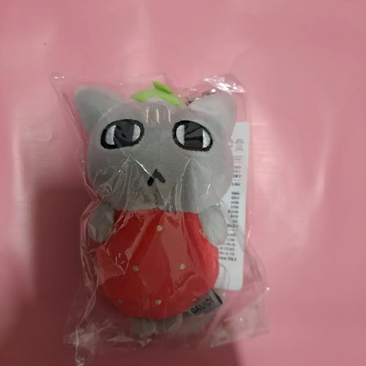 ガナディ GANADI 가나디 いちご キーリング