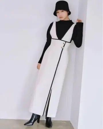 스나이델 SNIDEL I 라인 잔스카 SWFO235070