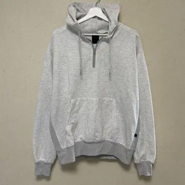 다이와 PIER39 TECH SWEAT HALF ZIP HOODIE