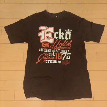Ecko Unltd 다크 브라운 티셔츠 구제 의류
