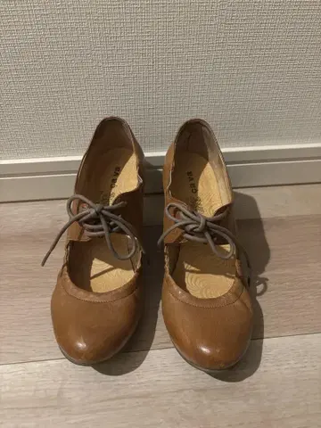 cava 브라운 가죽 레이스업 하이힐