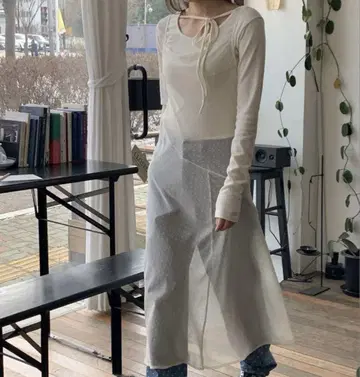 레이스 뷔스티에 레이어드 슬리브리스 롱 원피스 cream