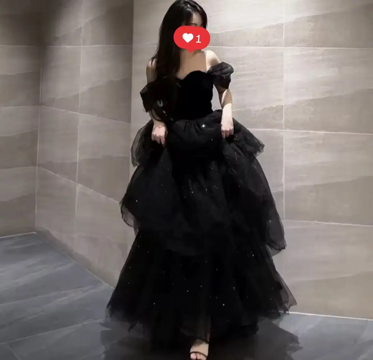 Black Dress Full Set, Graduation Photo, Princess Disney Concept Photo, Concept Graduation Photo