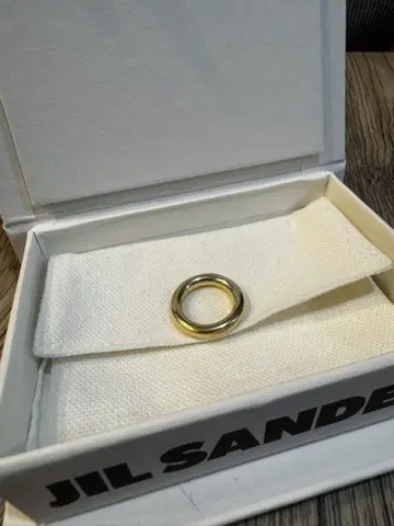 질샌더 캔버스 반지 골드링