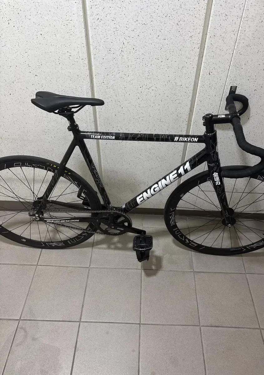 Engine11 Team Edition complete bike (Original / Little use / L size)