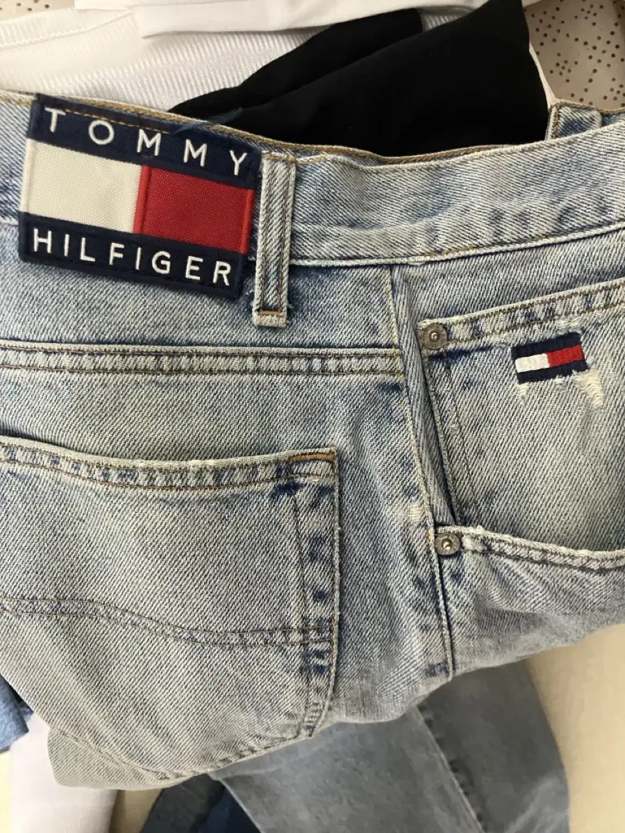 Tommy Hilfiger Jeans (Light Blue)