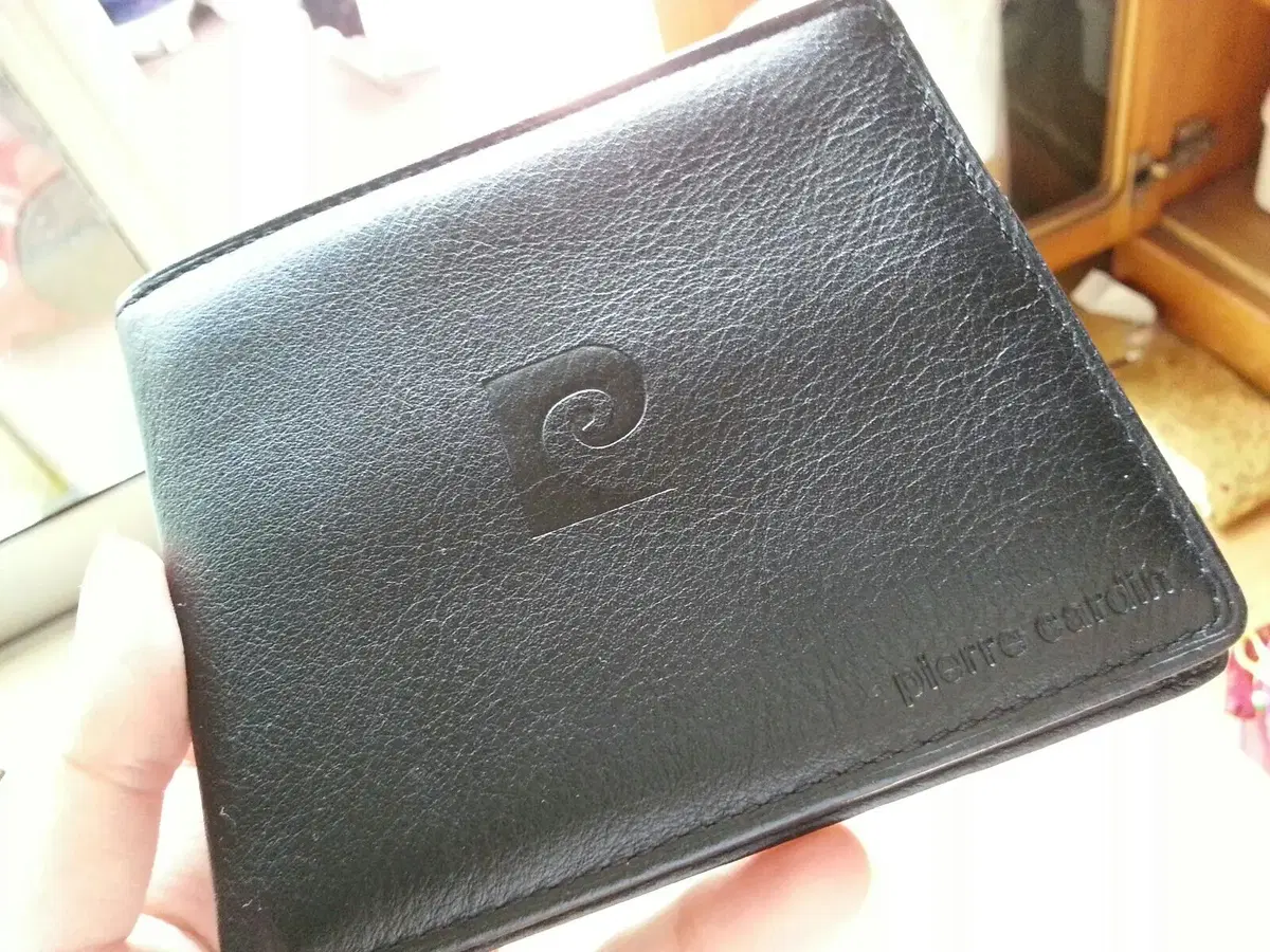 PIERRE CARDIN Vahn Wallet Men's Wallet