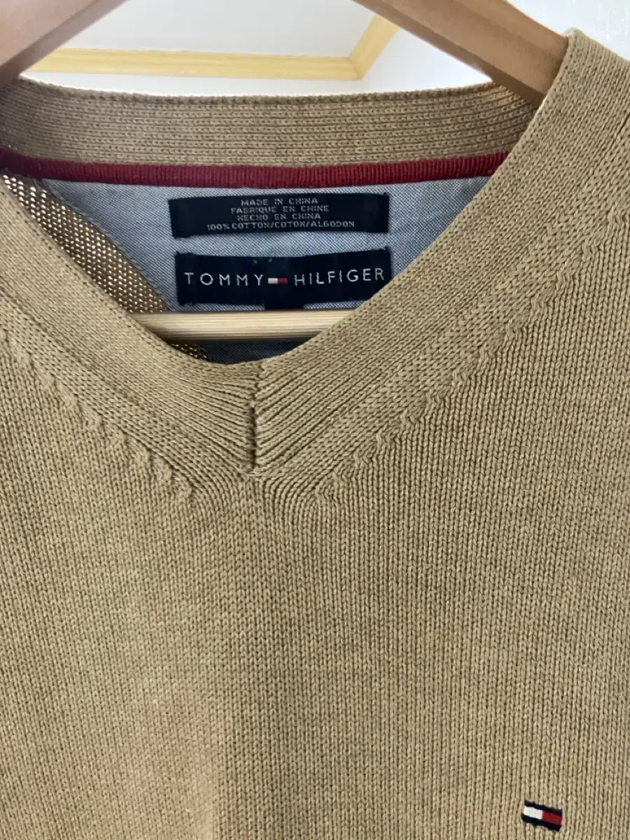 Tommy Hilfiger V-neck Cotton Knit