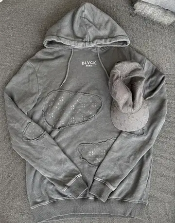 BLVCK Paris 데미지 가공 후디 XS 캡 세트