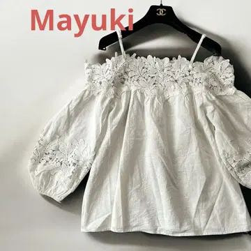 Mayuki 마유키 흰색 화이트 레이스 오프숄더 블라우스