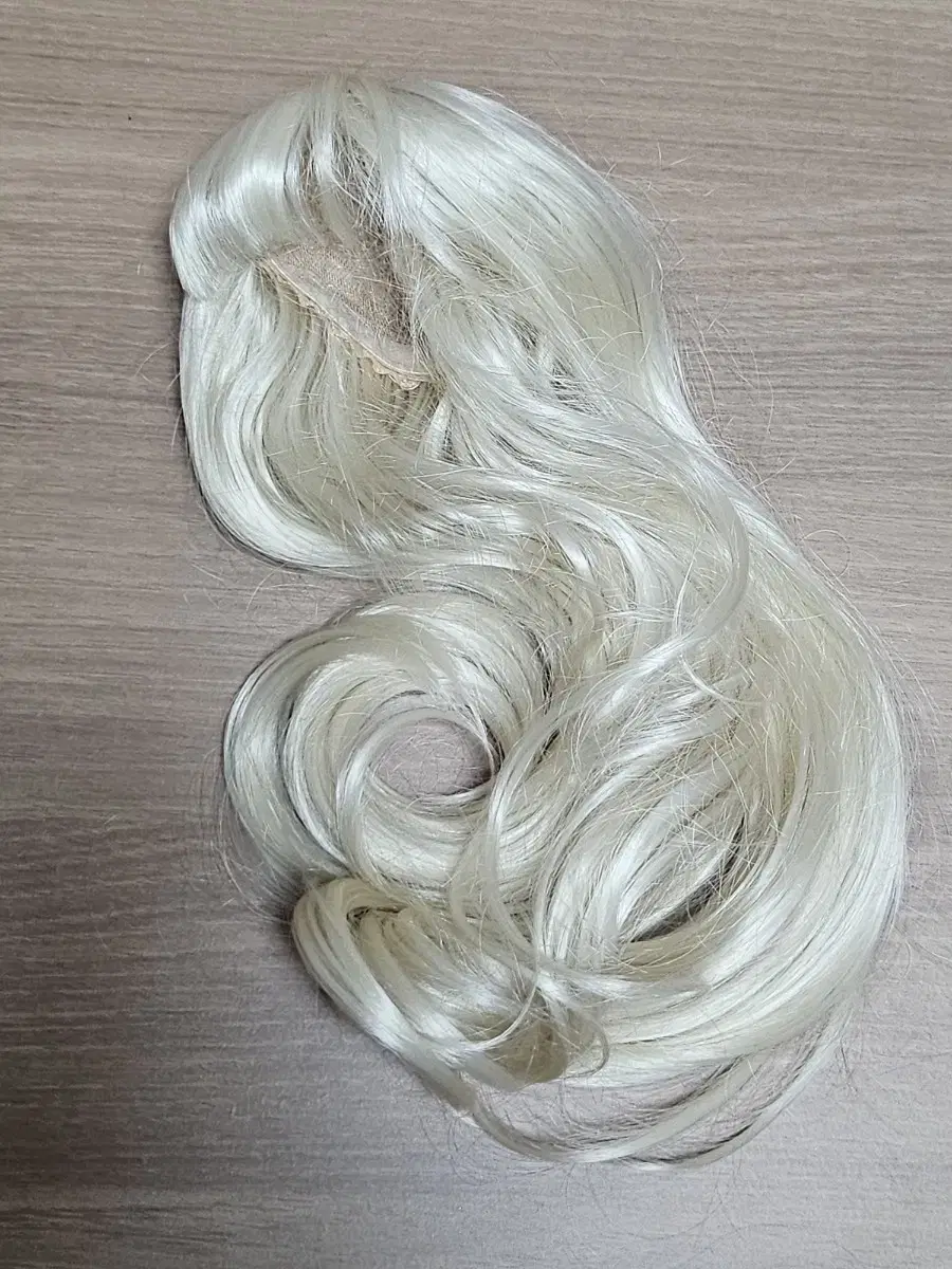 msd 금발가발 판매합니다 새상품