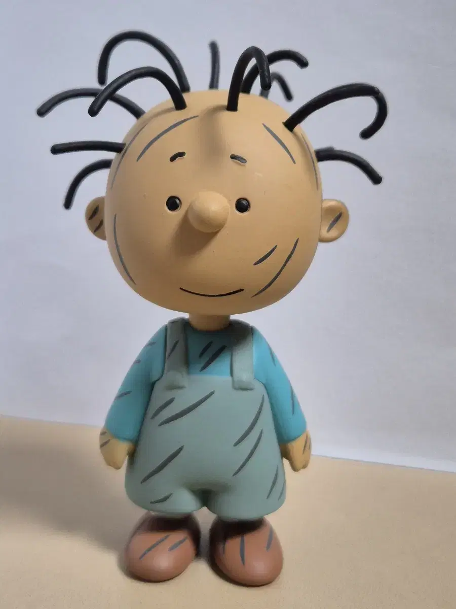 UDF 메디콤토이 스누피 피너츠 픽펜 PIGPEN 피규어 팝니다